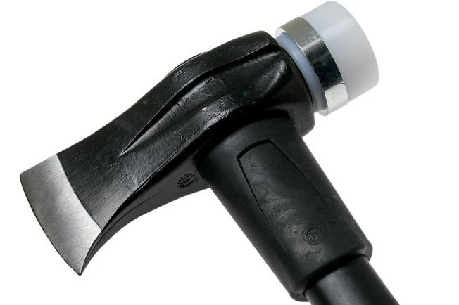 Fiskars Safe-T X39 Large Splitting Axe 5 Fiskars Safe-T X39 Large Splitting Axe - Image 3