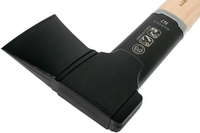 Fiskars Norden N7 Hand Axe 6 Fiskars Norden N7 Hand Axe - Image 4