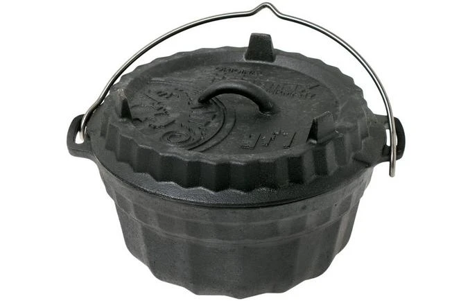 Petromax Ring Cake Pan With Lid GF1 3 Petromax Ring Cake Pan With Lid GF1
